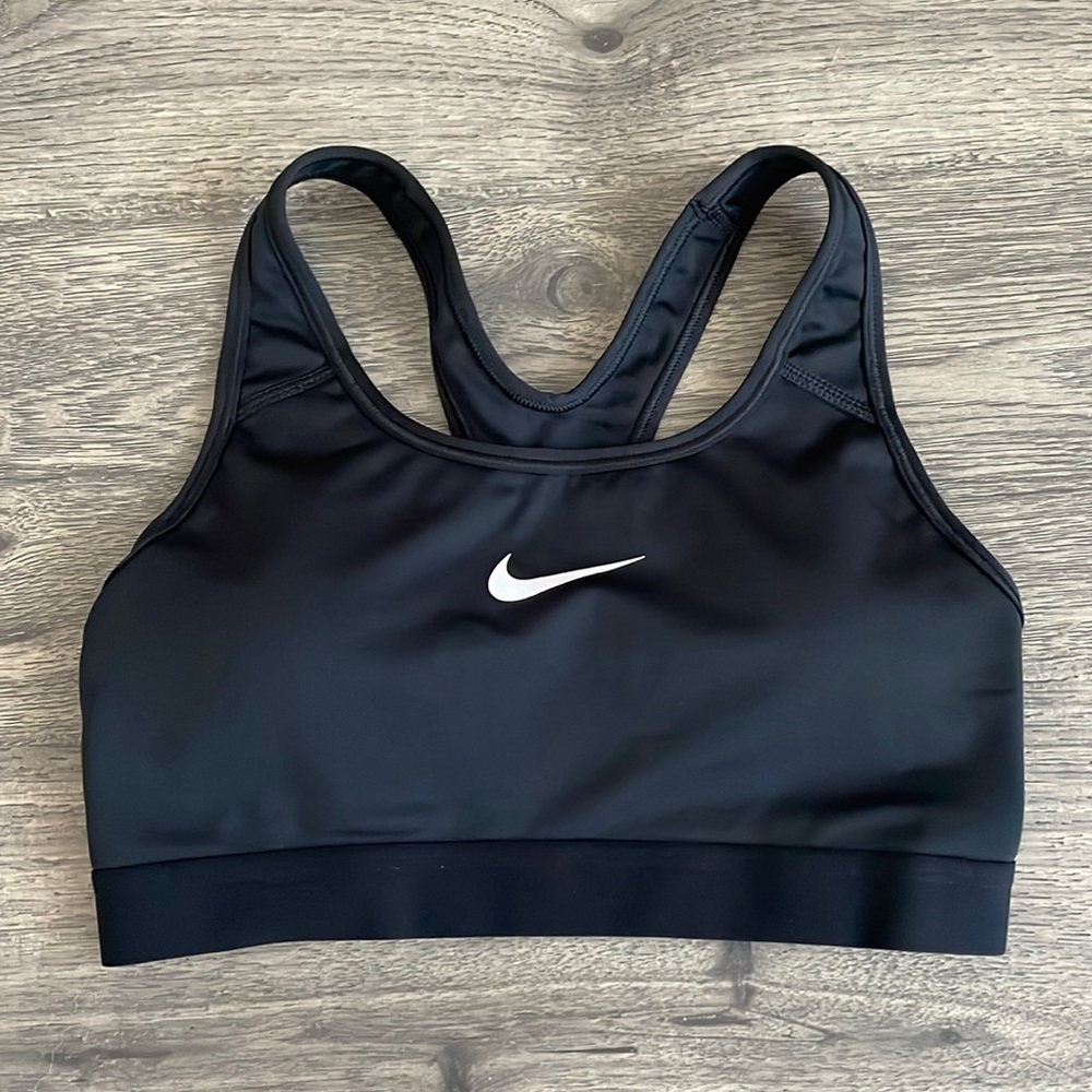 NWOT dri-fit racerback sports bra